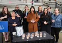 省長、廳長及議會秘書就全國反暴力侵害婦女紀念及行動日發表聲明 flickr.com